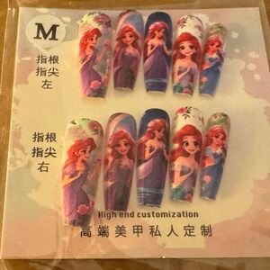 Sea Starlet" Press-On Nail Set – Mermaid‎ Magic with Ocean-Inspired Art